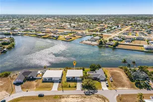 504 NE 9th St, Cape Coral, FL 33909 - Photo 37