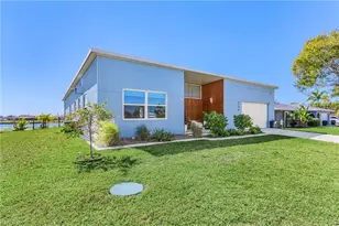 504 NE 9th St, Cape Coral, FL 33909 - Photo 3