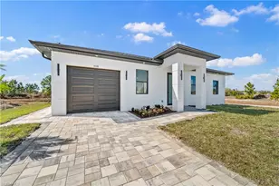 1128 Helen Ave S, Lehigh Acres, FL 33974 - Photo 21