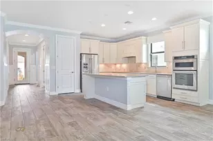 14589 Laguna Dr, Fort Myers, FL 33908 - Photo 11