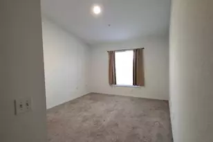 7915 Preserve Cir, Naples, FL 34119 - Photo 9