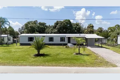671 Bennett Ave, Labelle, FL 33935 - Photo 1