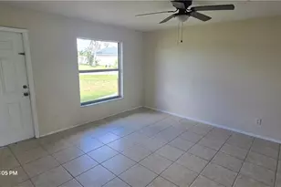 1302 NE 9th St, Cape Coral, FL 33909 - Photo 3