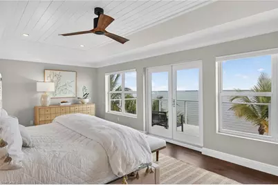 1552 San Carlos Bay Dr, Sanibel, FL 33957 - Photo 31