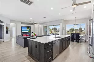 236 NE 14th Ave, Cape Coral, FL 33909 - Photo 13