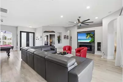 236 NE 14th Ave, Cape Coral, FL 33909 - Photo 9