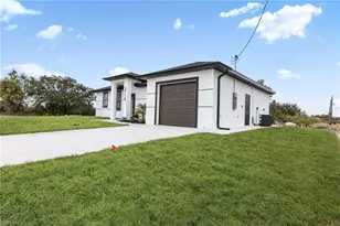 2718 67th St W, Lehigh Acres, FL 33971 - Photo 11