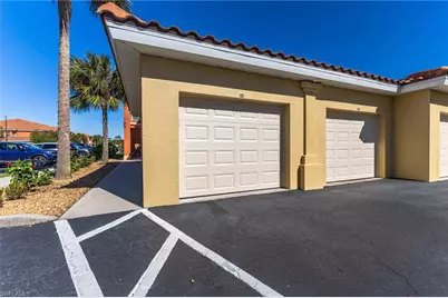 15989 Mandolin Bay Dr #204, Fort Myers, FL 33908 - Photo 5