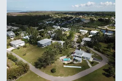 7692 Myrsine Cir, Bokeelia, FL 33922 - Photo 37