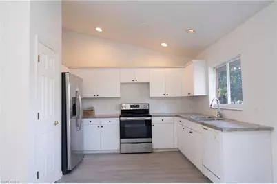 4306 11th St SW, Lehigh Acres, FL 33976 - Photo 5