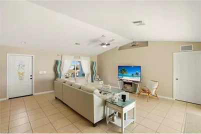 4306 NE 20th Pl, Cape Coral, FL 33909 - Photo 3
