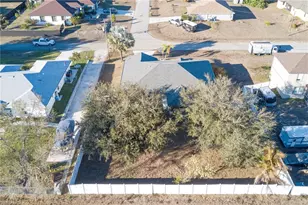 3605 17th St W, Lehigh Acres, FL 33971 - Photo 27