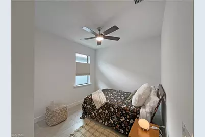 2057 Yellowfin Cir, Naples, FL 34114 - Photo 15