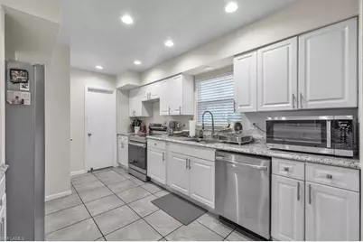 323 Hollywood St, Lehigh Acres, FL 33936 - Photo 9