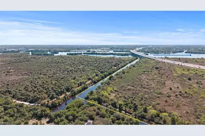 16920 Pelican Way, North Fort Myers, FL 33917 - Photo 3