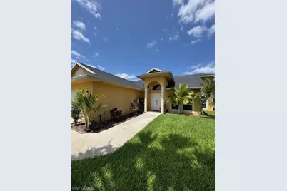 403 Poinsettia Ave, Lehigh Acres, FL 33972 - Photo 3