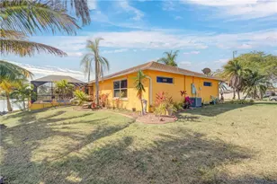 901 NW 3rd Pl, Cape Coral, FL 33993 - Photo 27