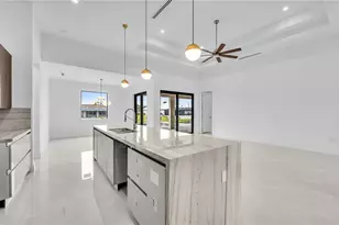 1717 NW 2nd St, Cape Coral, FL 33993 - Photo 11