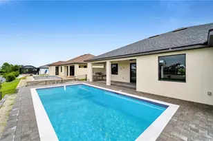 1717 NW 2nd St, Cape Coral, FL 33993 - Photo 31