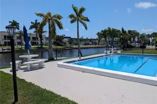 834 SE 46th St, Cape Coral, FL 33904 - Photo 15