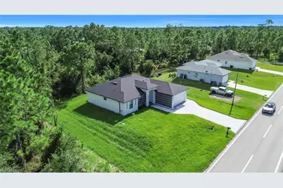 204 E 10th St, Lehigh Acres, FL 33972 - Photo 25