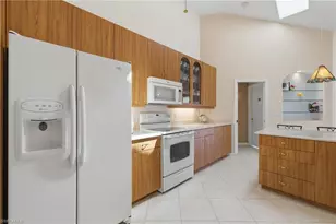 1220 SW 35th St, Cape Coral, FL 33914 - Photo 11