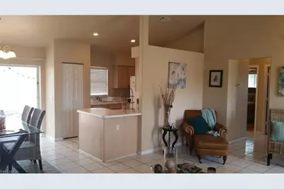 162 SE 18th Ter, Cape Coral, FL 33990 - Photo 5
