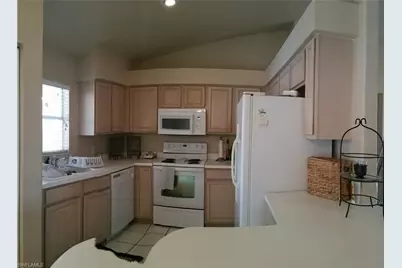 162 SE 18th Ter, Cape Coral, FL 33990 - Photo 7