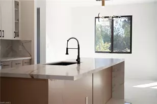 5027 Gunn Cir, Labelle, FL 33935 - Photo 9