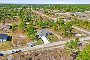 1042 Marshall Ave S, Lehigh Acres, FL 33974 - Photo 5