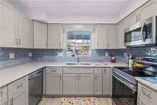 2556 Cay Cove, Matlacha, FL 33993 - Photo 23