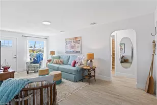 2556 Cay Cove, Matlacha, FL 33993 - Photo 17