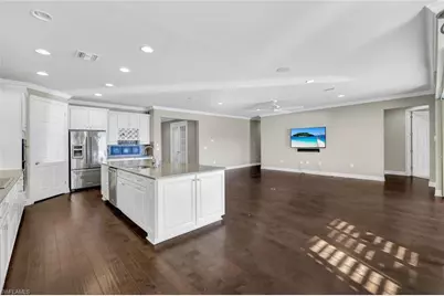 11807 Dixon Dr, Fort Myers, FL 33913 - Photo 9