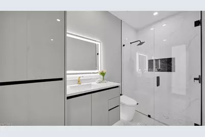 1401 SW 13th Ter, Cape Coral, FL 33991 - Photo 17