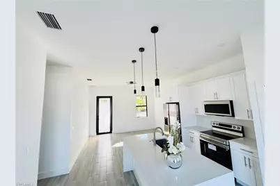 3010 45th St SW, Lehigh Acres, FL 33976 - Photo 7