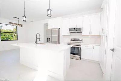 2713 8th St W, Lehigh Acres, FL 33971 - Photo 7