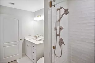 10460 Washingtonia Palm Way, Fort Myers, FL 33966 - Photo 23