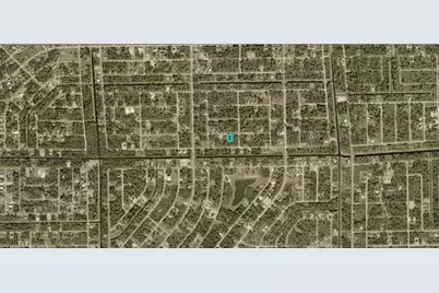 1024 Carroll St E, Lehigh Acres, FL 33974 - Photo 3