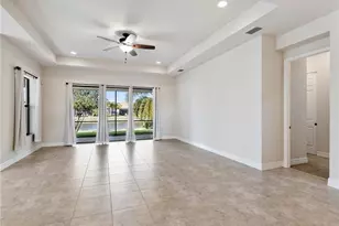 11702 Kati Falls Ln, Fort Myers, FL 33913 - Photo 9