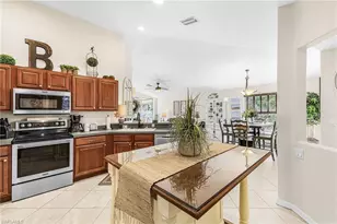 9595 Hemingway Ln, Fort Myers, FL 33913 - Photo 11