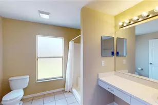 1924 NW 16th Pl, Cape Coral, FL 33993 - Photo 15