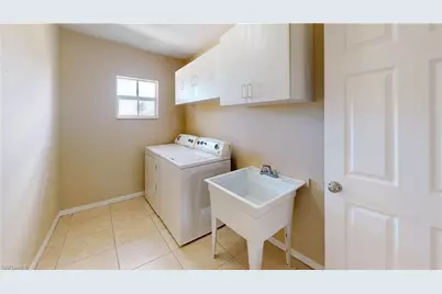 1924 NW 16th Pl, Cape Coral, FL 33993 - Photo 19