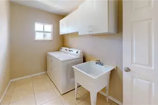 1924 NW 16th Pl, Cape Coral, FL 33993 - Photo 19