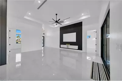 2221 SW 5th Pl, Cape Coral, FL 33991 - Photo 23