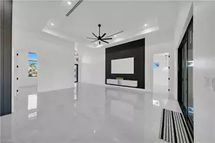 2221 SW 5th Pl, Cape Coral, FL 33991 - Photo 23