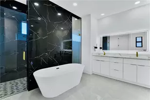 18 Nelson Rd N, Cape Coral, FL 33993 - Photo 13