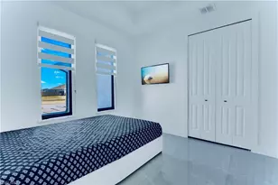 18 Nelson Rd N, Cape Coral, FL 33993 - Photo 17