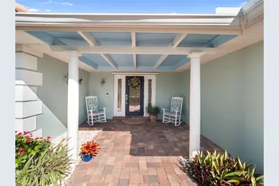 977 N Waterway Dr, Fort Myers, FL 33919 - Photo 7