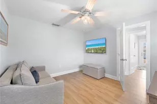 977 N Waterway Dr, Fort Myers, FL 33919 - Photo 25