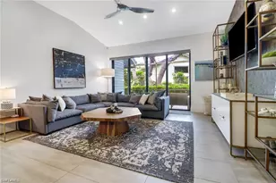 27052 Kindlewood Ln, Bonita Springs, FL 34134 - Photo 9